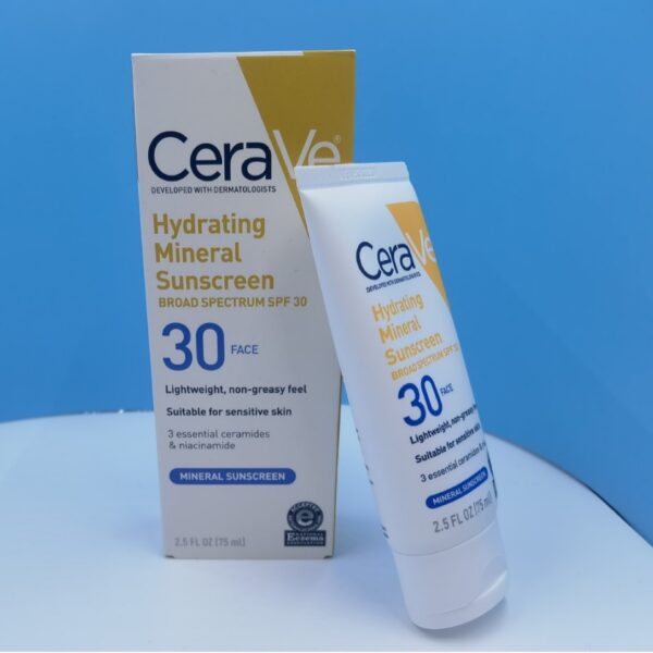 CeraVe Hydrating Mineral Sunscreen SPF 30 Face Sheer Tint